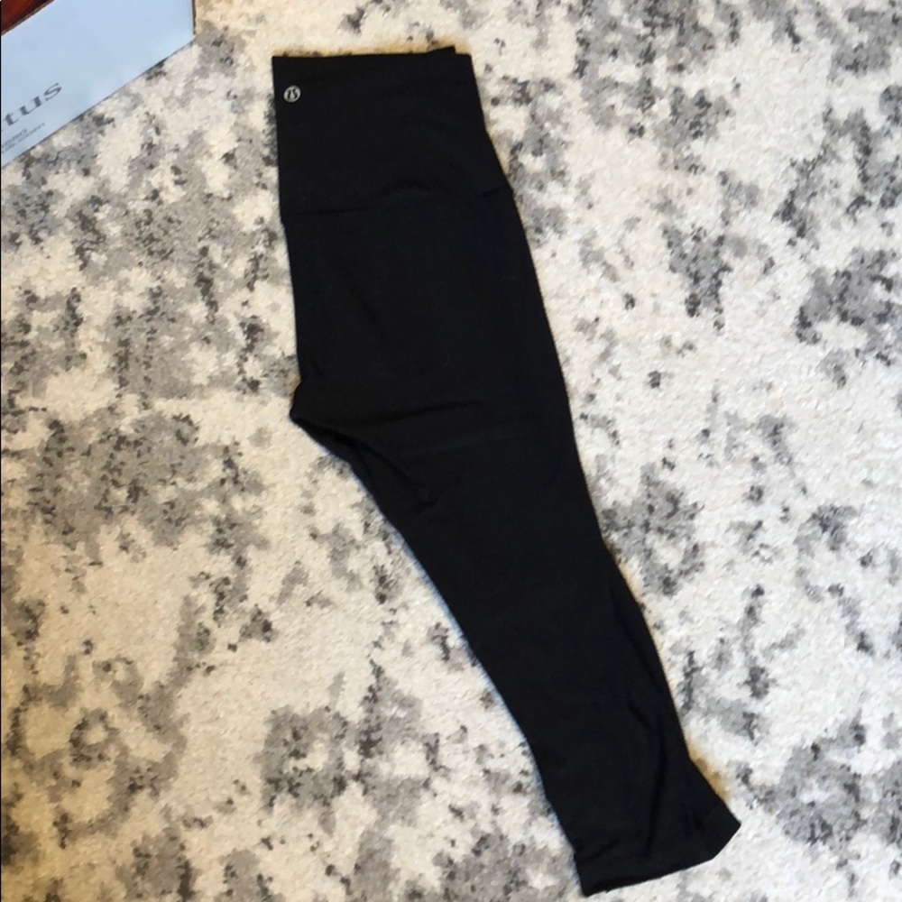 Lululemon Black High Waist/Foldover Capri Leggings